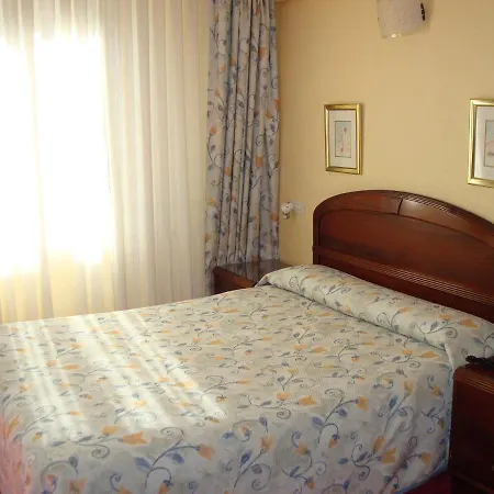 Estadio Hotel 2*